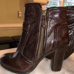 Frye Womens Short Boots